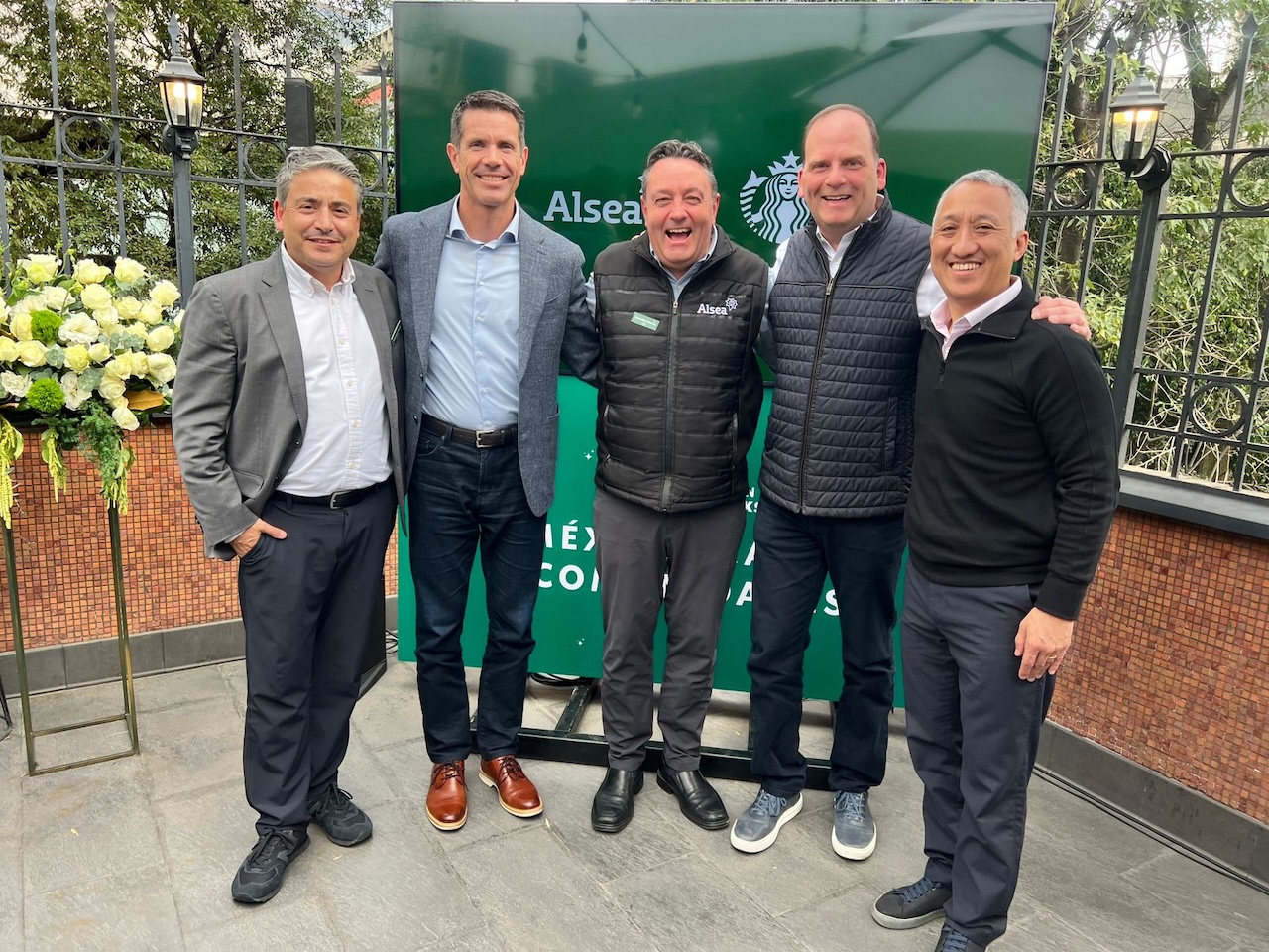 星巴克墨西哥的社会投资：助力社区转型