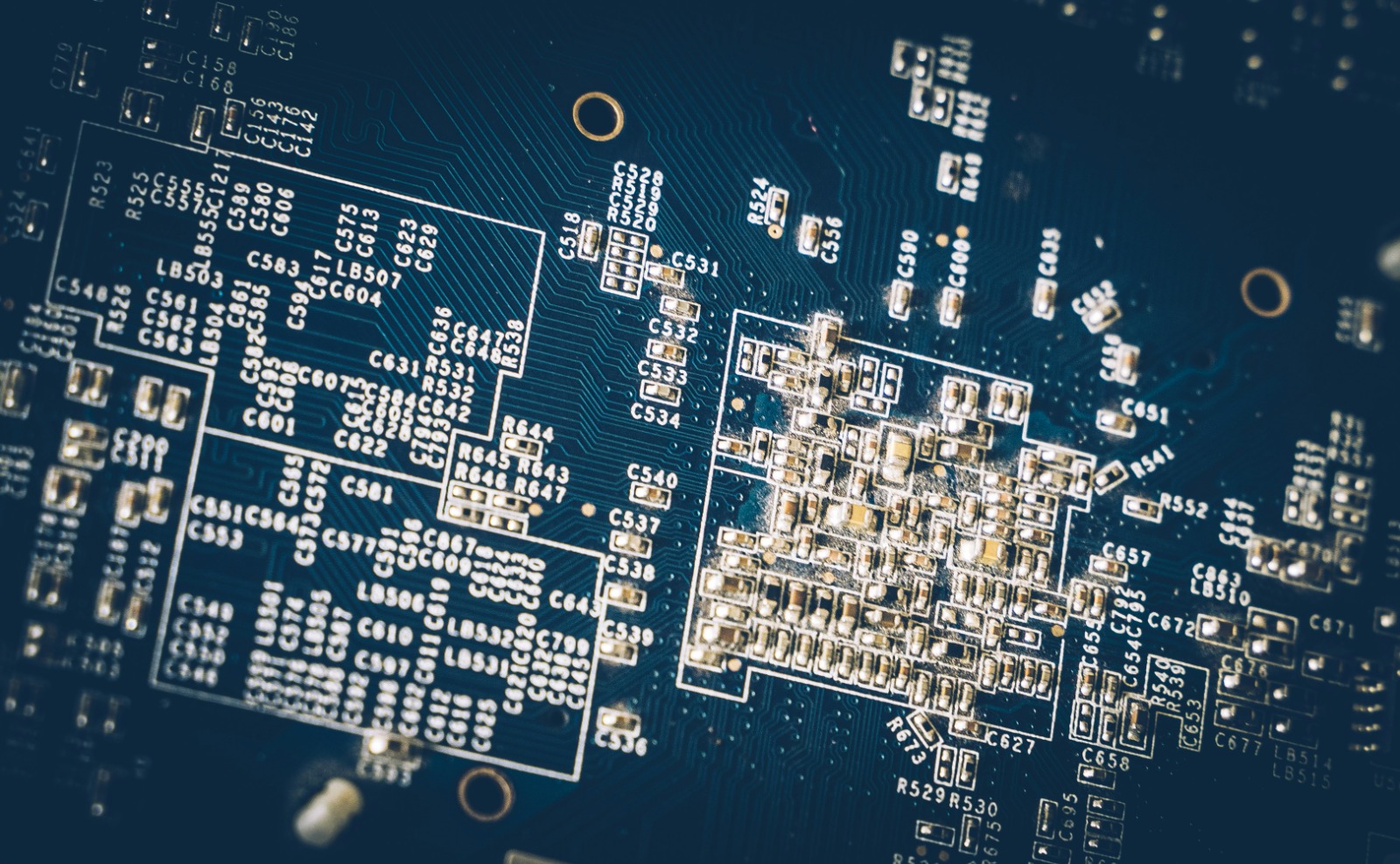 电子与石油助推墨西哥制造业