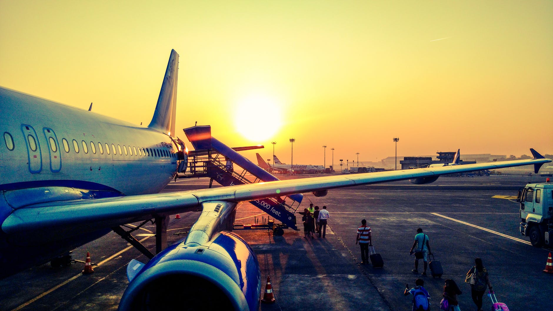 新航空公司抵达阿瓜斯卡连特斯，将开通直飞蒙特雷航班：时刻表与班次