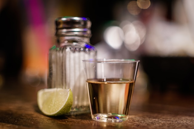 龙舌兰酒：为何九月举杯更划算？